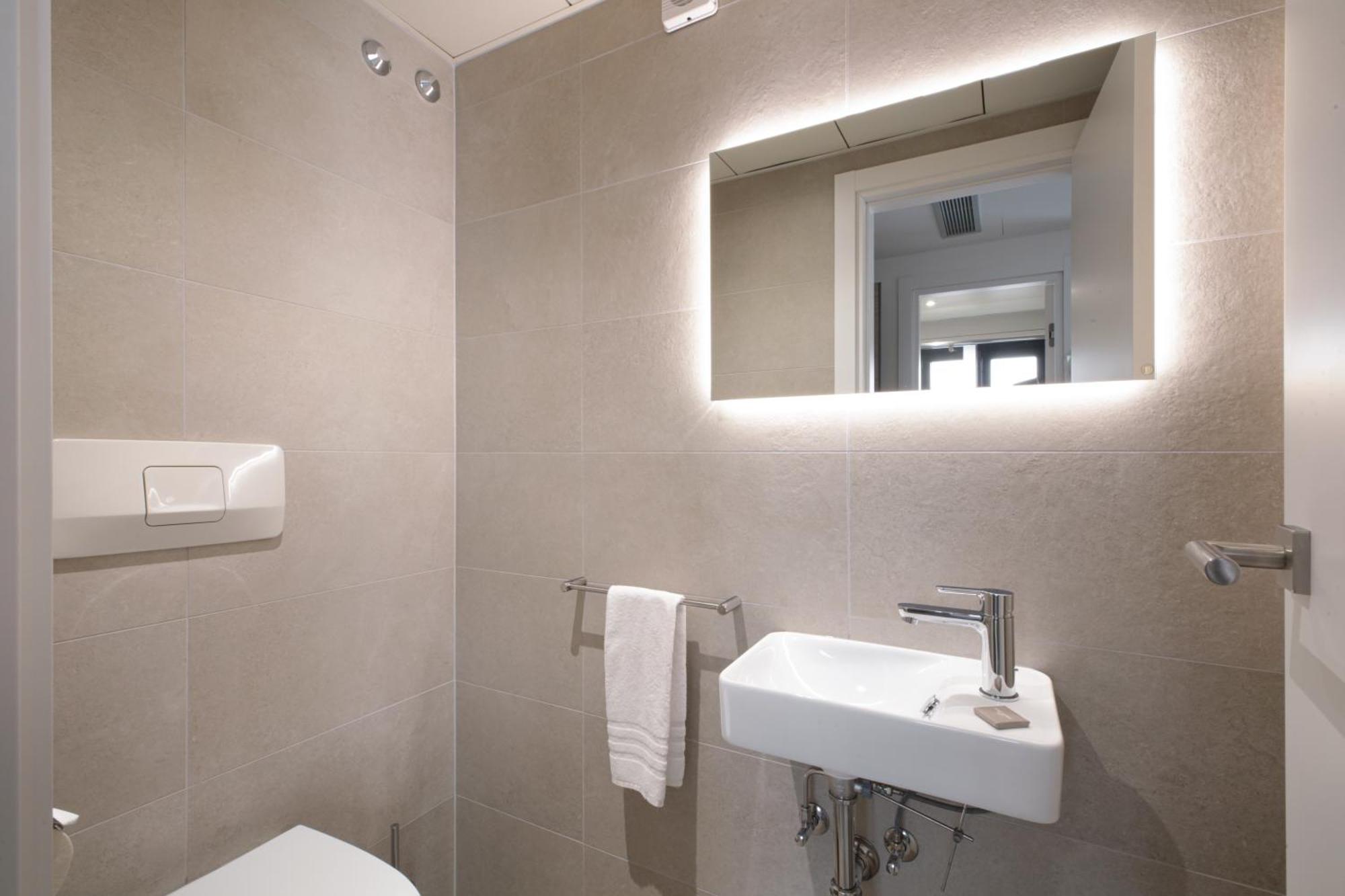 Hotel Geranio Au Lac Muralto ภายนอก รูปภาพ