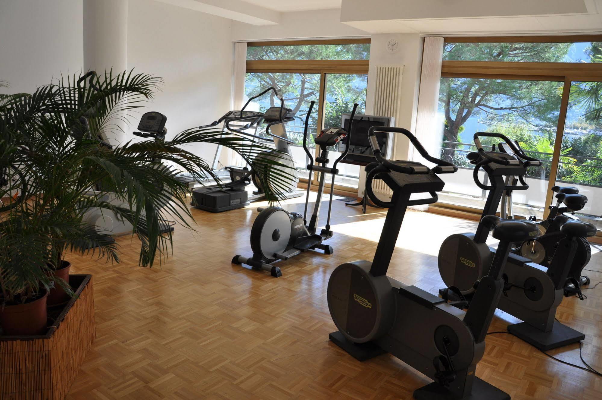 Hotel Geranio Au Lac Muralto ภายนอก รูปภาพ